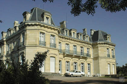 Vue générale du Château de Theillat